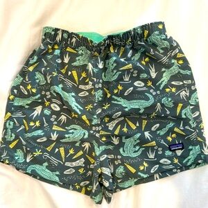 Patagonia baggies alligator shorts size 5T